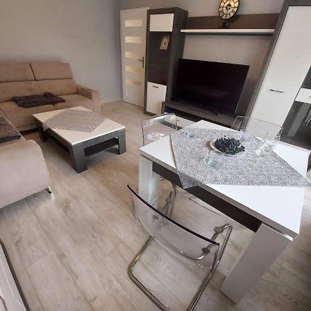 Apartament Ogrody/Jezyce Poznan Ngoại thất bức ảnh