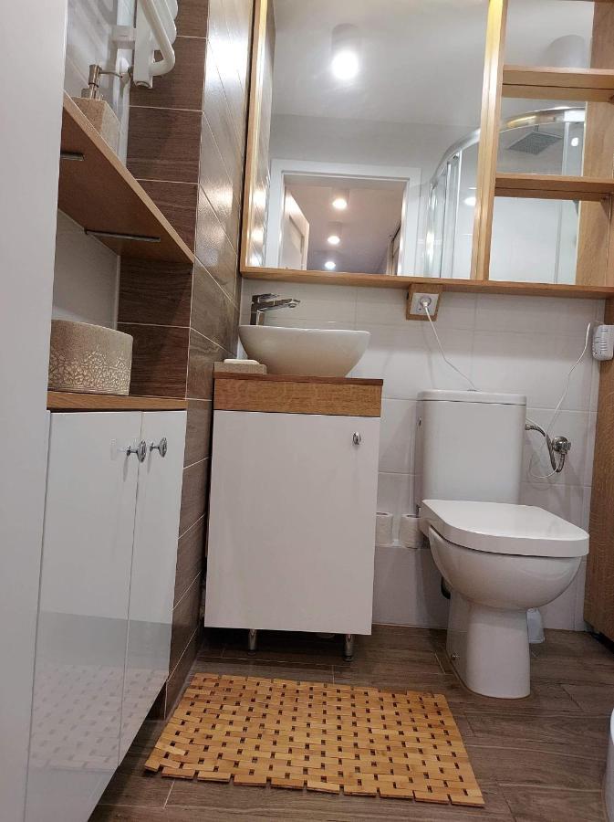 Apartament Ogrody/Jezyce Poznan Ngoại thất bức ảnh